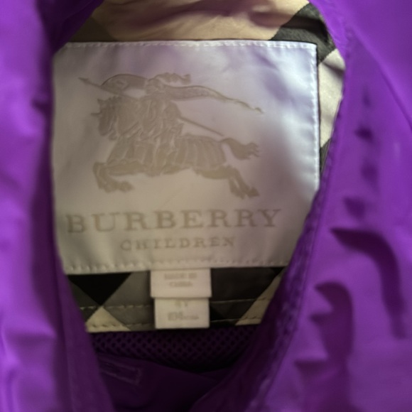 Burberry Peplum Rain Jacket-perfect condition! - Picture 3 of 3